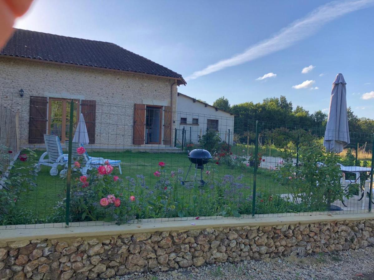 Ferienwohnung Chez Lucia A 15Min De Perigueux A 6Km Autoroute A89 Eglise-Neuve-de-Vergt Exterior foto