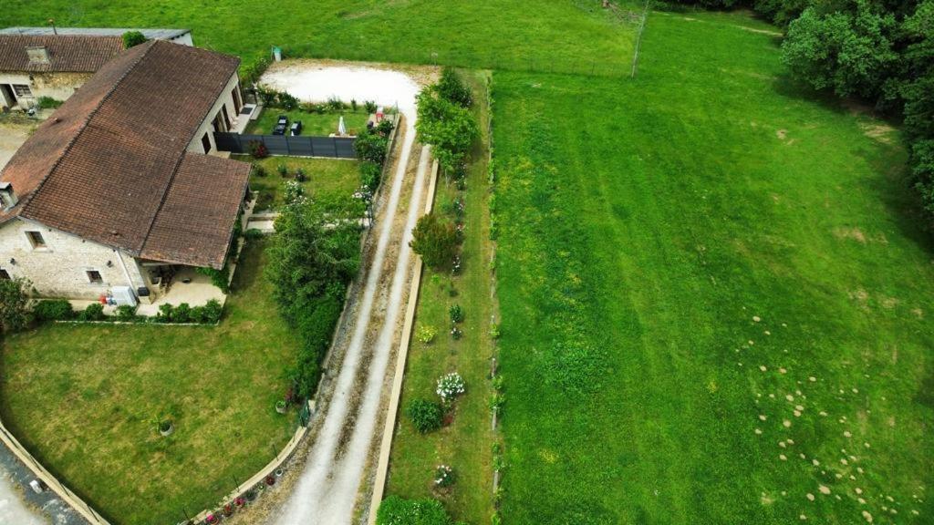 Ferienwohnung Chez Lucia A 15Min De Perigueux A 6Km Autoroute A89 Eglise-Neuve-de-Vergt Exterior foto
