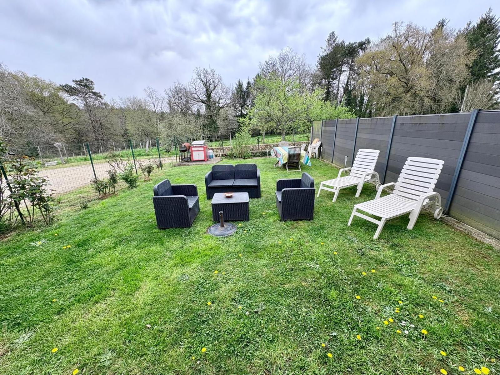 Ferienwohnung Chez Lucia A 15Min De Perigueux A 6Km Autoroute A89 Eglise-Neuve-de-Vergt Exterior foto